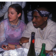 Madonna: all'asta la lettera in cui Tupac la lascia perché è bianca