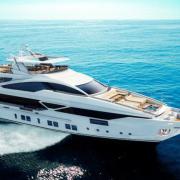 A VIAREGGIO LA NAUTICA DI LUSSO: COMFORT ED ELEGANZA SOLCANO IL MARE