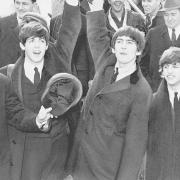 Beatles:  Paperback Writer  compie 52 anni