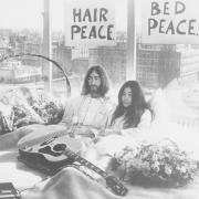 John Lennon e Yoko Ono: il bed in per la pace
