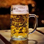 Estate: tempo di birra! Ecco 10 curiosità sulla bevanda con malto d’orzo e luppolo