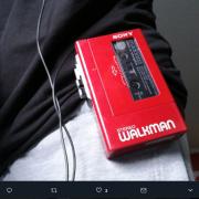 Il 1 luglio 1979 veniva venduto il primo walkman. Ecco 5 curiosità di un oggetto divenuto leggenda