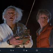 33 anni fa usciva al cinema “Ritorno al futuro”: ecco 5 curiosità sulla trilogia