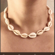 Collana con conchiglie: sapete  che è anche benefica?