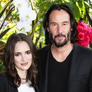 Winona Ryder e Keanu Reeves sposati da 25 anni a loro insaputa?