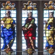 Westminster Abbey: guarda la vetrata dedicata alla Regina Elisabetta