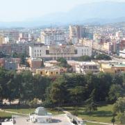 ALBANIA, FOTOGRAFIA DI UN SUCCESSO: DAI GOMMONI A TERRA DI INVESTIMENTI