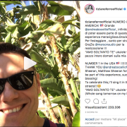Tiziano Ferro festeggia il successo di Bocelli negli USA cantando! Guarda il video