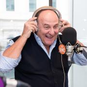 Gerry Scotti ospite di Radio Monte Carlo: le foto esclusive