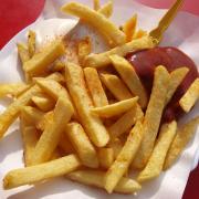 «Le patatine fritte sono una bomba», non se ne dovrebbero mangiare più di 6 