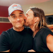 Robbie Williams e Bob Sinclar insieme in Electrico Romantico
