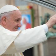 Papa Francesco ad Abu Dhabi: la prima volta di un pontefice nella penisola arabica.