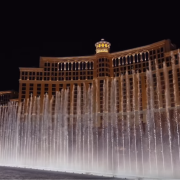 Lady GaGa: Bad Romance fa da colonna sonora alle spettacolari Fontane di Bellagio