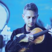 Scopri chi è Federico Mecozzi, il talentuoso musicista collaboratore di Einaudi