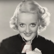 Bette Davis: l’omaggio ad una delle più grandi attrici della storia del cinema