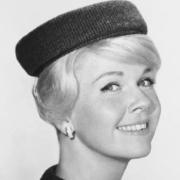Addio a Doris Day: attrice, ballerina e cantante. Era la fidanzata d'America... 