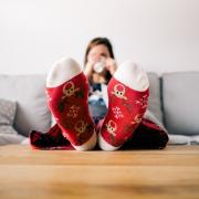 Ginnastica da divano. Come in palestra, ma sul sofa di casa! 