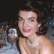 Four Seasons: chiude il ristorante amato da Jacqueline Kennedy