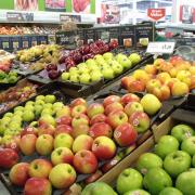 FEDERALISMO NEL CARRELLO DELLA SPESA: AL NORD SI SPENDONO 800 EURO IN PIU' 