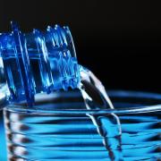 Acqua. I falsi miti sul bene più prezioso