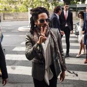 Lenny Kravitz padre felice alle nozze della figlia Zoe