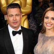 Brad Pitt. Prima estate da papà dopo la separazione, mentre Angelina torna sul set