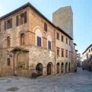 Torre e Casa Campatelli