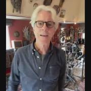 Stewart Copeland ci invita ai suoi concerti italiani: il video è irresistibile!