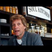 Jon Bon Jovi: il suo ristorante offre pasti gratis ai lavoratori in difficoltà