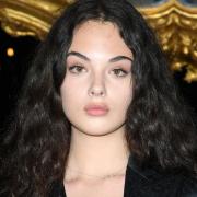 Monica Bellucci ha di che essere orgogliosa: la figlia Deva è irresistibile. Ecco le foto!