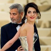 George e Amal Clooney: la loro generosa donazione (anche per la Lombardia)