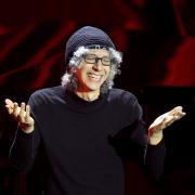Giovanni Allevi emoziona Sanremo: domani ci sia sempre ad attenderci un giorno più bello! 