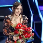 Angelina Mango: il significato di La Rondine. Il video