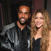 Shakira ha un nuovo amore. Tra le preoccupazioni dei suoi amici