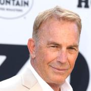 Kevin Costner rivela: faccio film per uomini, ma ho successo grazie alle donne