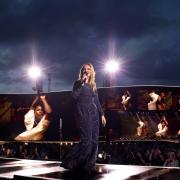 Adele: il costo dei biglietti aumenta
