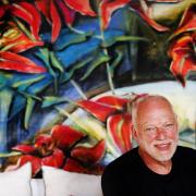 David Gilmour suona a sorpresa Wish You Were Here con la figlia: il video