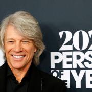Jon Bon Jovi salva una donna che tentava di suicidarsi: il video