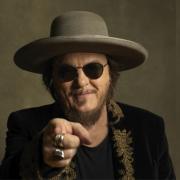 Zucchero festeggia il compleanno con il singolo Amor che muovi il sole