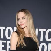 Angelina Jolie bellissima nel film su Maria Callas: la foto