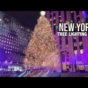 A New York si accende l'albero del Rockefeller Center: il bellissimo video