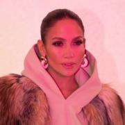 Jennifer Lopez e Angelina Jolie: i loro soccorsi per Los Angeles che brucia