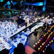 Festival di Sanremo 2025: Carlo Conti rivela i nomi dei co-conduttori