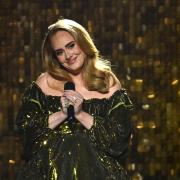 Adele accusata di sabotaggio