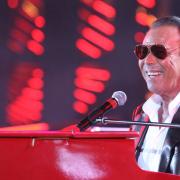 Festival di Sanremo 2025: Antonello Venditti riceverà il premio alla carriera