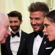Re Carlo: alla cena per celebrare l'Italia i Beckham e Donatella Versace