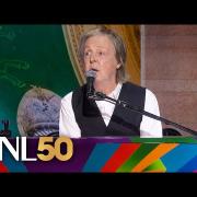 Paul McCartney al concerto per i 50 anni di Saturday Night Live. Il video