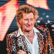 Rod Stewart: la speciale esibizione di "Forever Young"