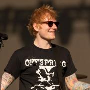 Ed Sheeran: lo show a sorpresa per festeggiare San Patrizio. Il video