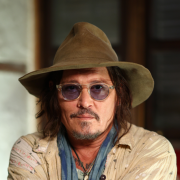Johnny Depp irriconoscibile nelle nuove foto